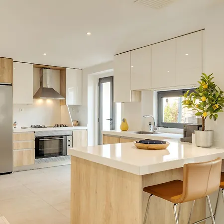 Blissful Restelo 别墅 *