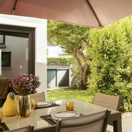 빌라 Blissful Restelo *